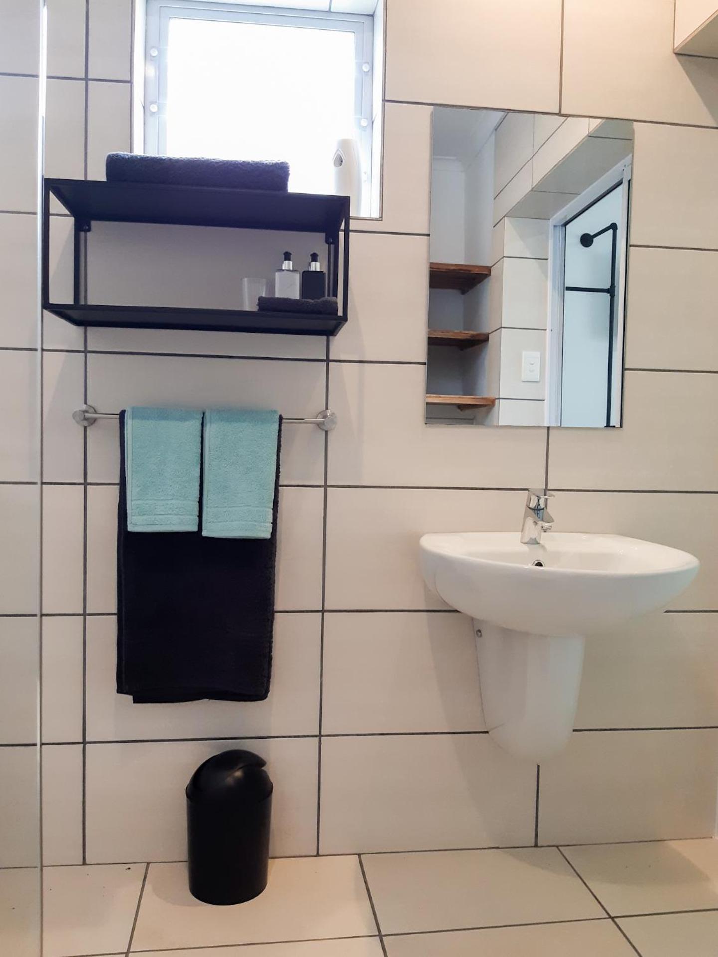 Hermanus Champagne Accommodation Camera foto